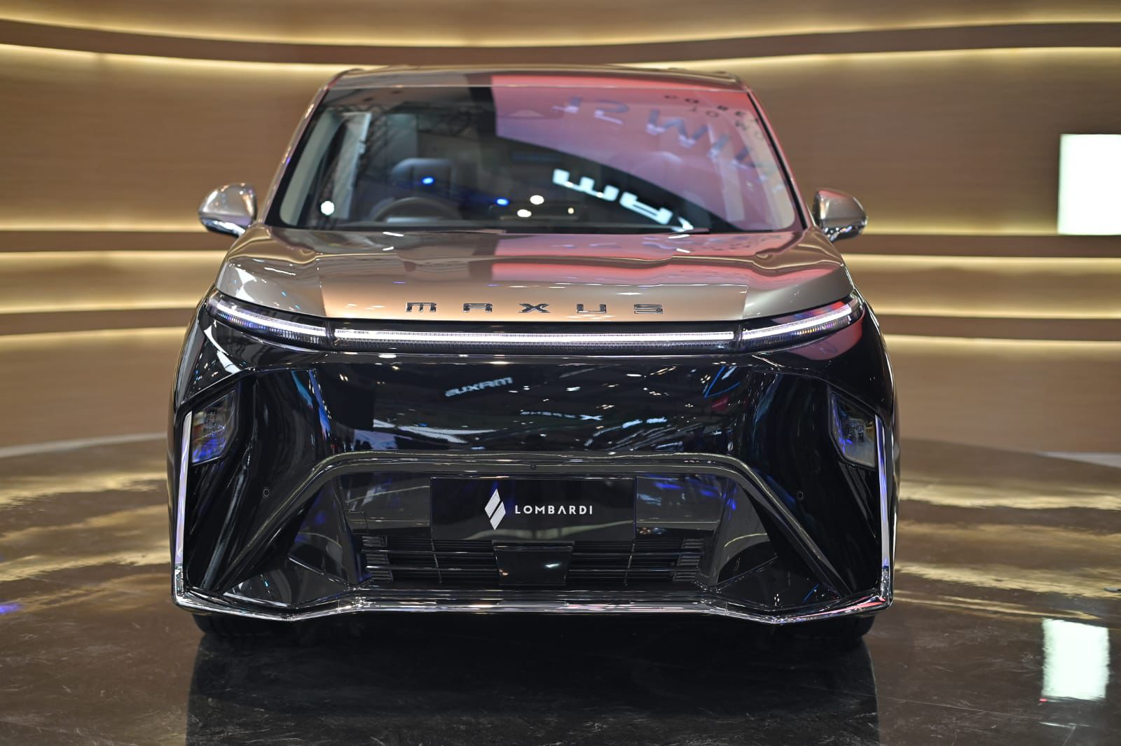 Maxus Mifa 9 Lombardi
